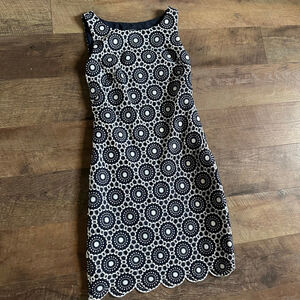 Women's Talbots Navy White Eyelet Sleeveless Dress Size 2